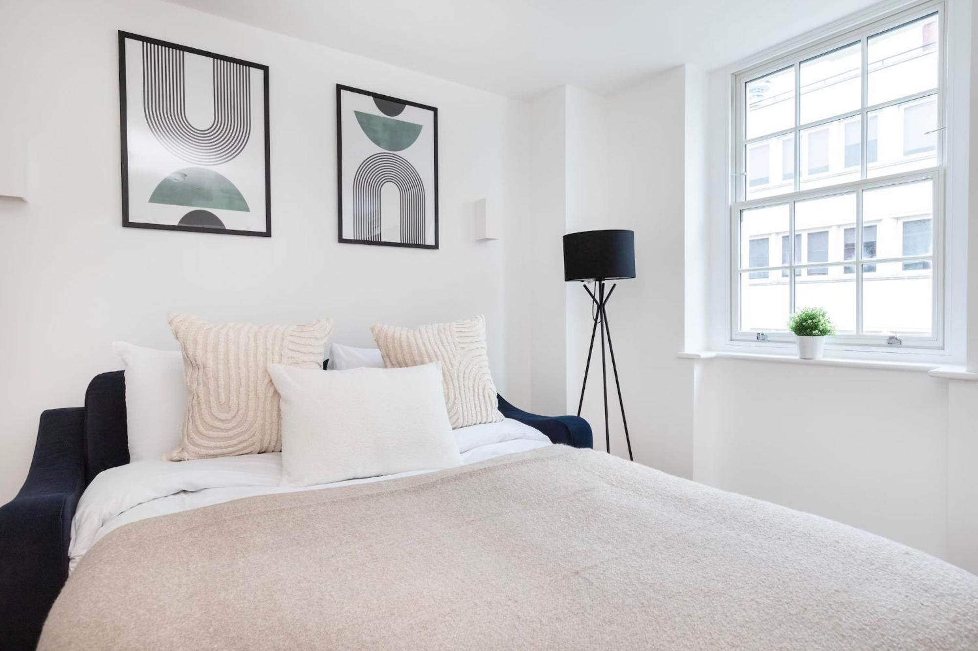Fitzrovia With Balcony - Cityapartmentstay London Kültér fotó