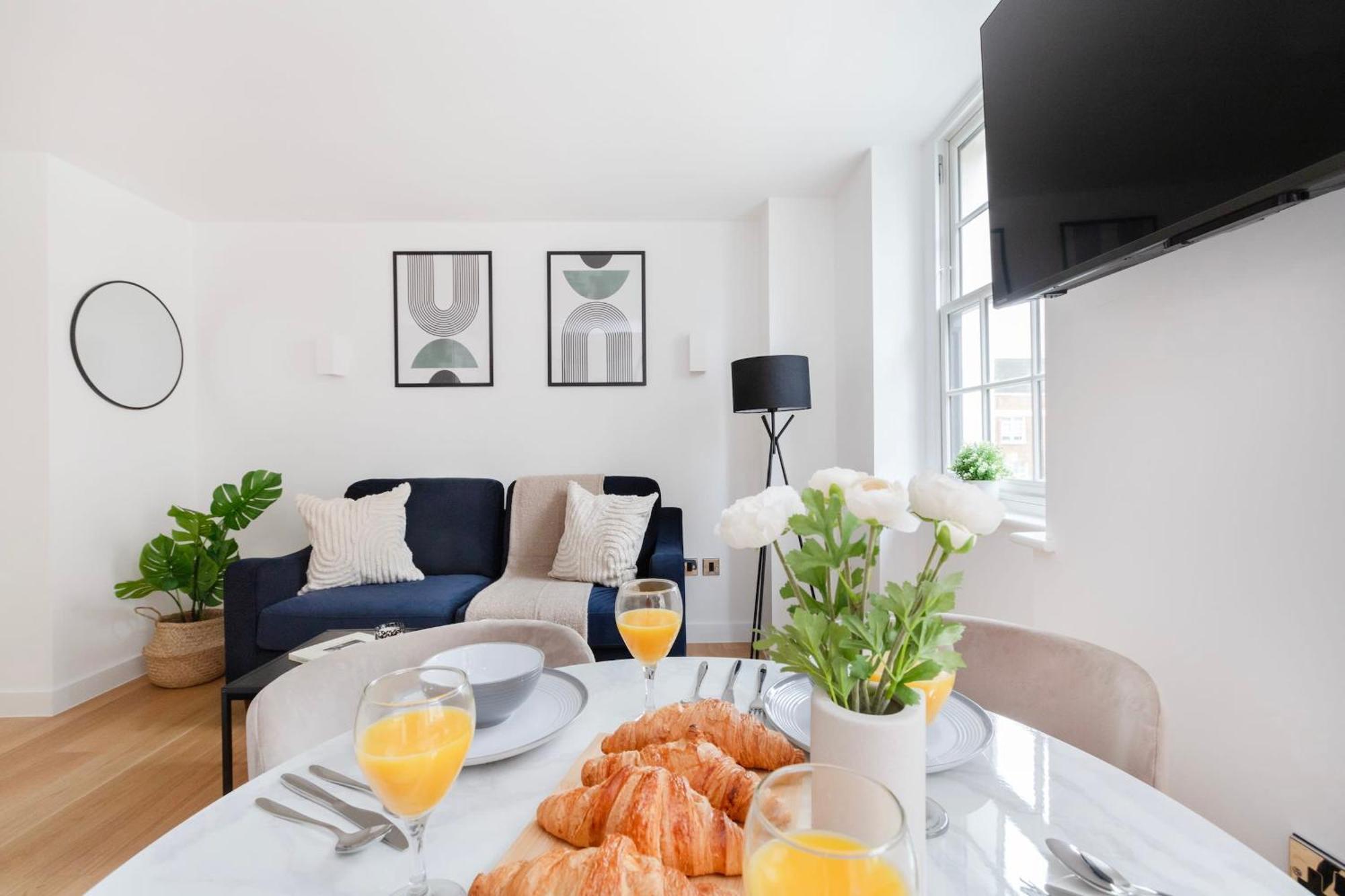 Fitzrovia With Balcony - Cityapartmentstay London Kültér fotó